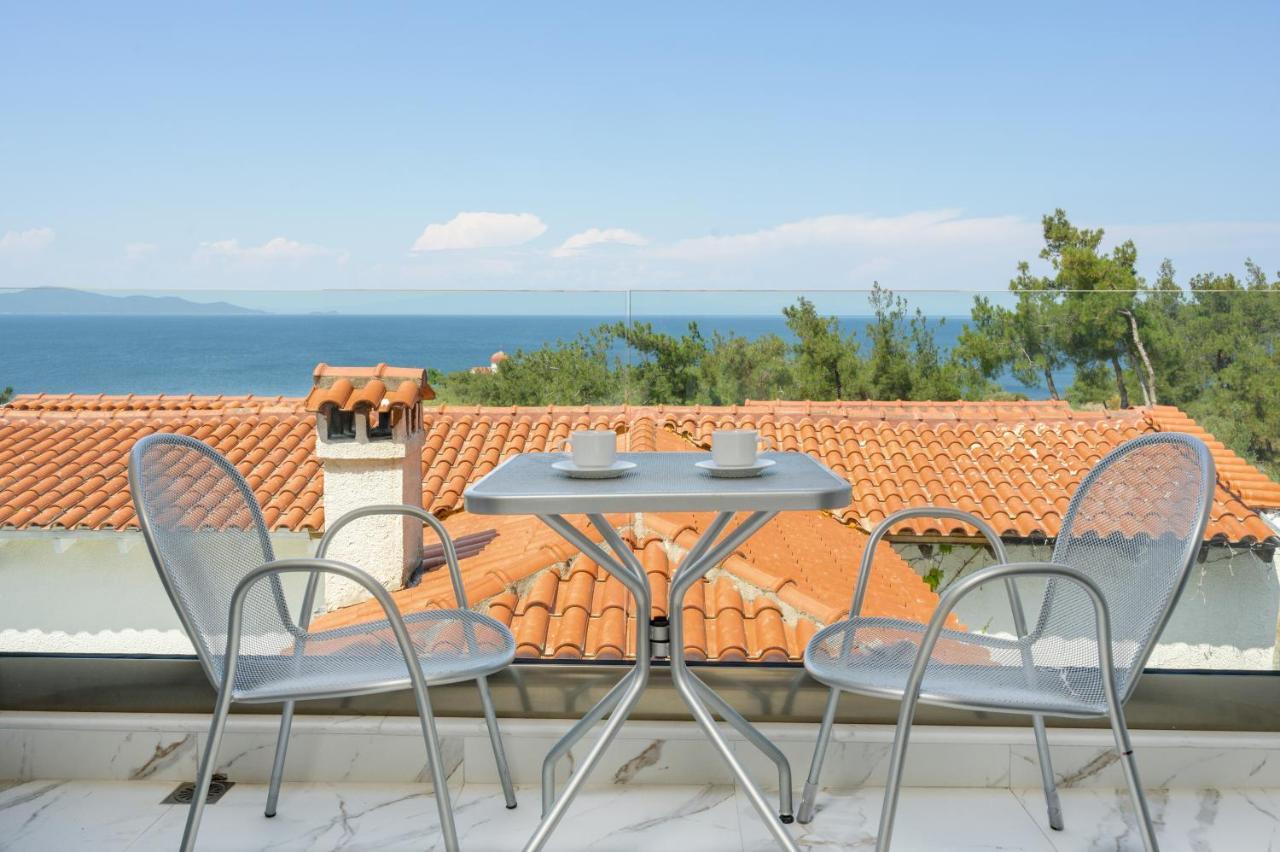 Leandros Hotel Nea Roda Exterior photo