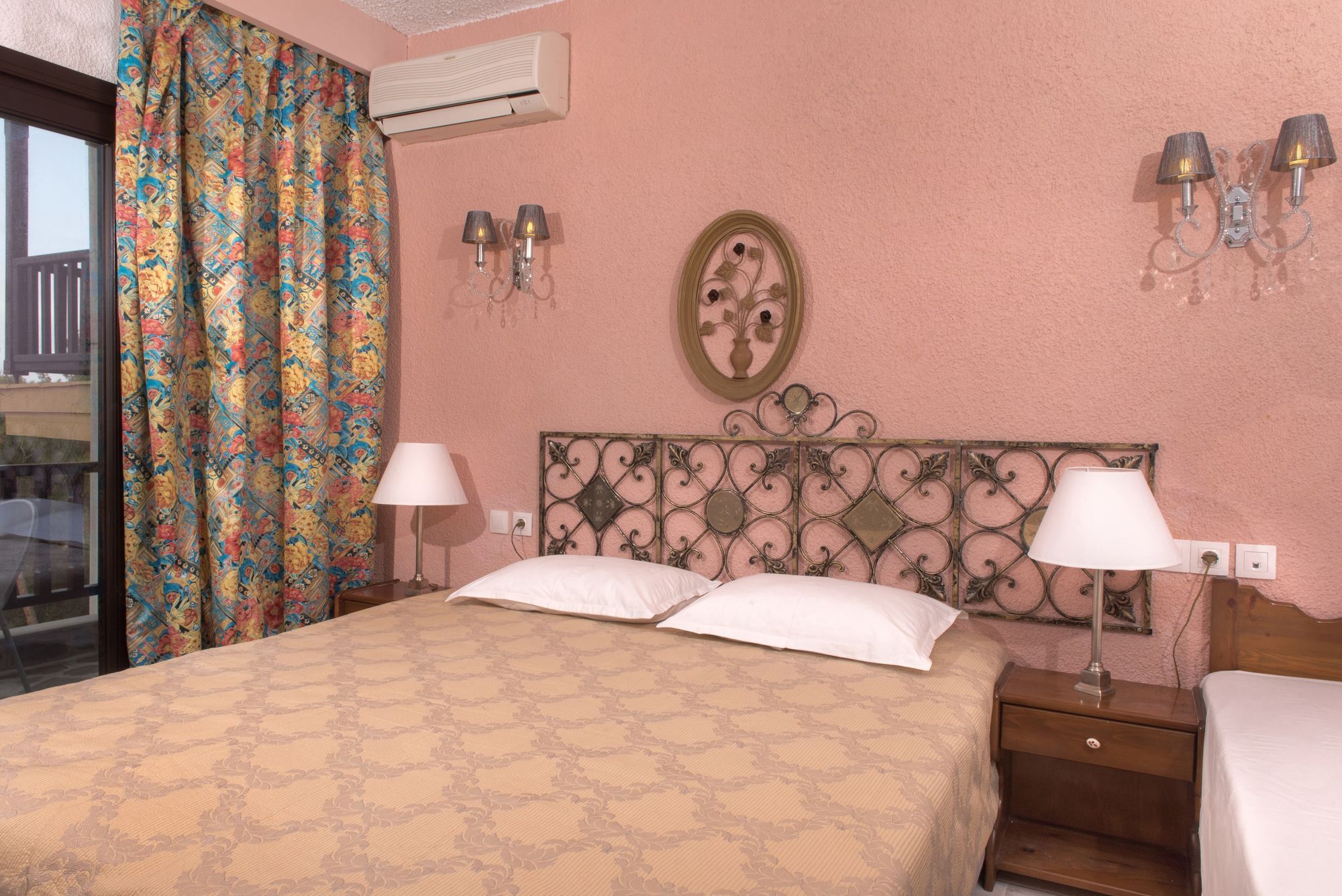 Leandros Hotel Nea Roda Exterior photo